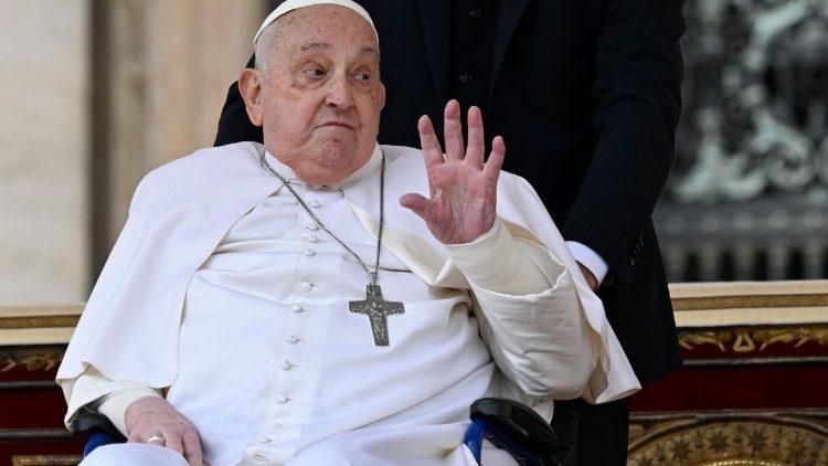 Papa: peçamos a graça de reencontrar o caminho rumo a Deus