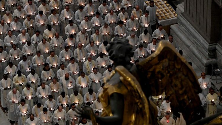Papa Leão XIV celebra Missa por ocasião do XXX Dia Mundial da Vida Consagrada na Basílica de São Pedro, no Vaticano, 2 de fevereiro de 2026. ANSA / Vatican Media) (ANSA)
